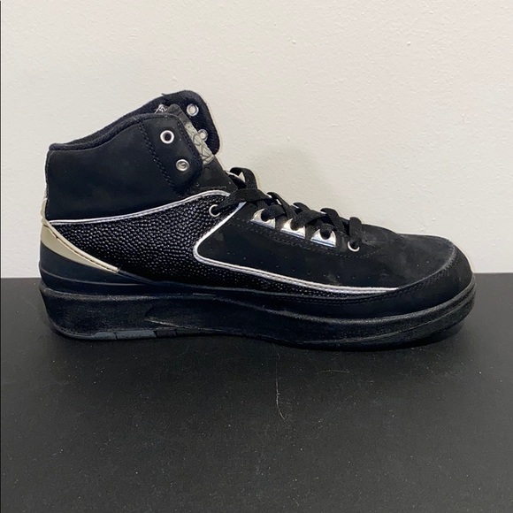 Rare Jordan retro 2 “black chrome” size 6.5Y - Picture 3 of 6